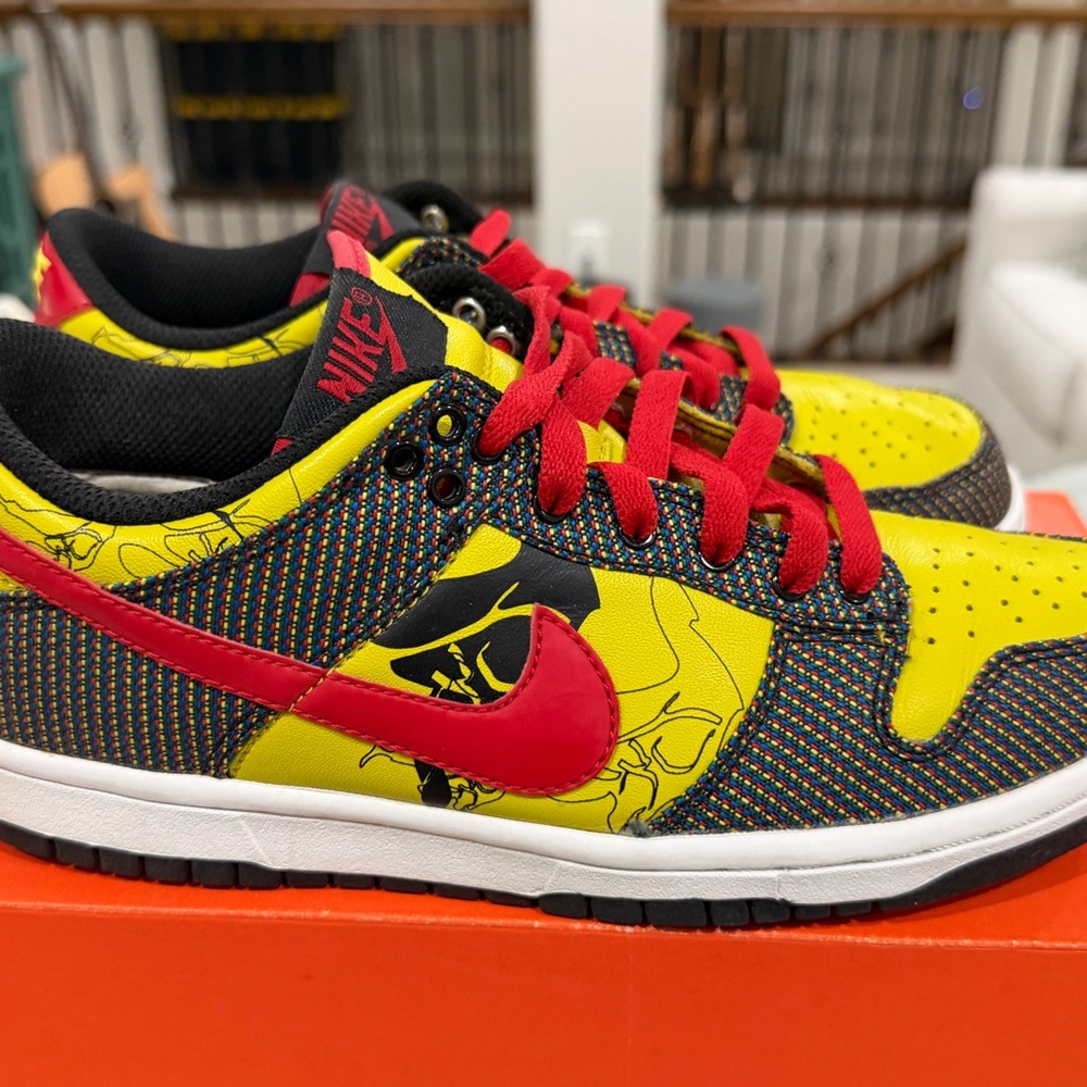 Nike dunk low bright citron W size 7 - Picture 4 of 7